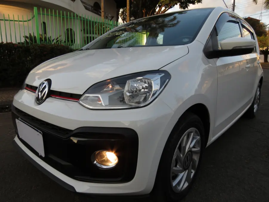 Comprar Hatch Volkswagen Up V P Tsi Flex High Up Branco Em