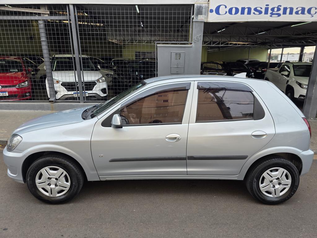 CHEVROLET Celta - Foto