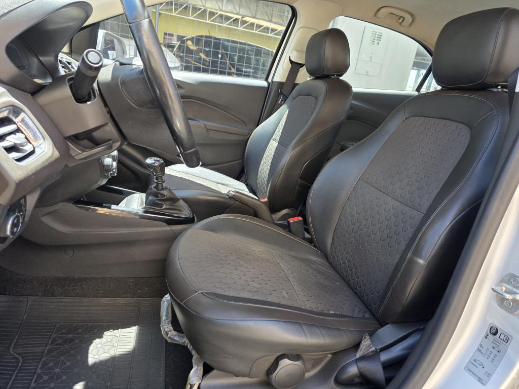 CHEVROLET Prisma - Foto