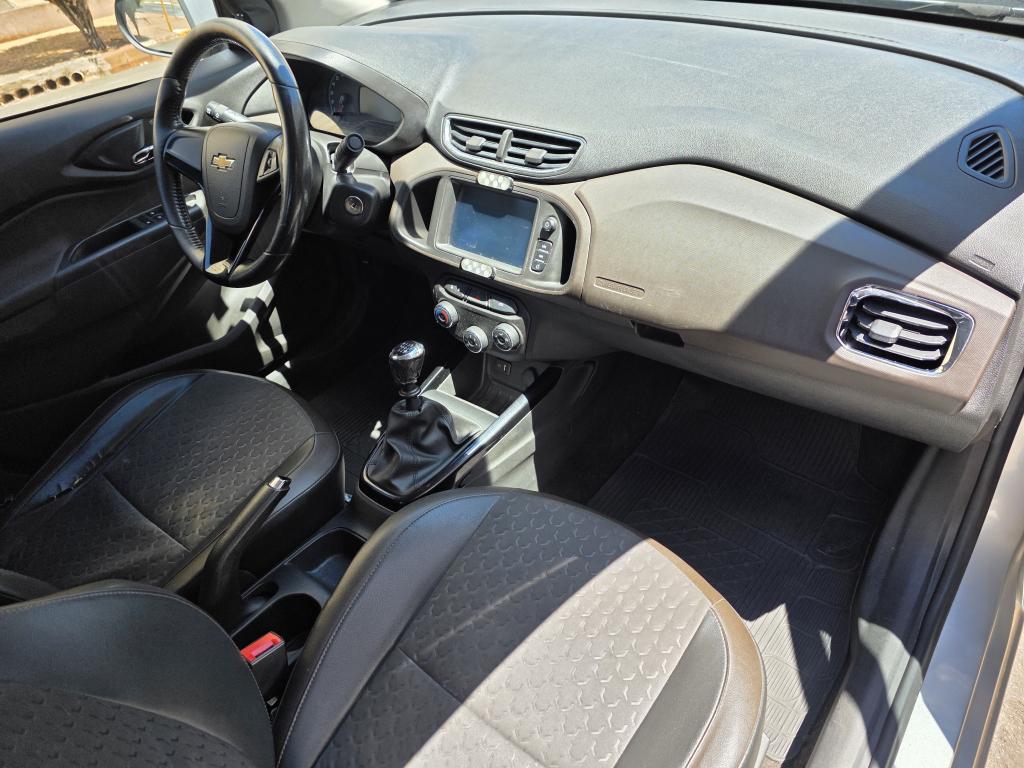 CHEVROLET Prisma - Foto