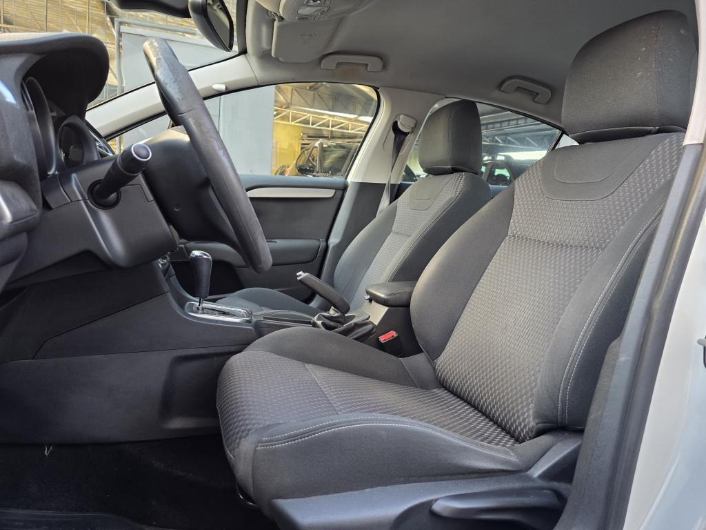 CITROEN C4 Sedan - Foto