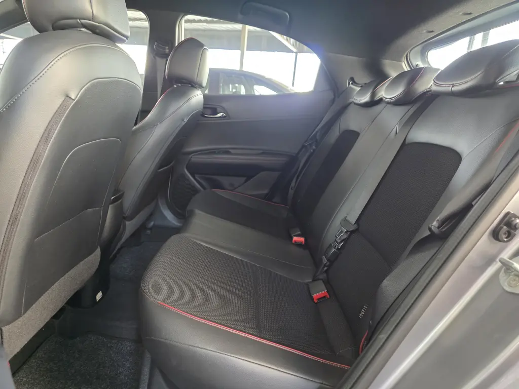 HYUNDAI HB 20 Hatch - Foto