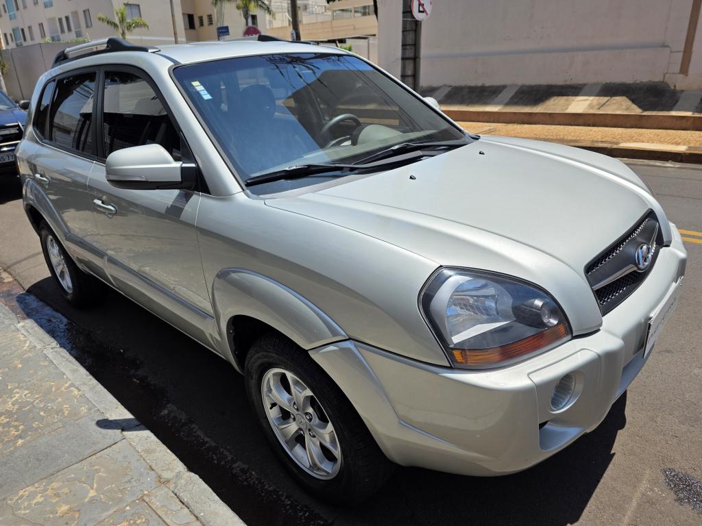 HYUNDAI Tucson - Foto