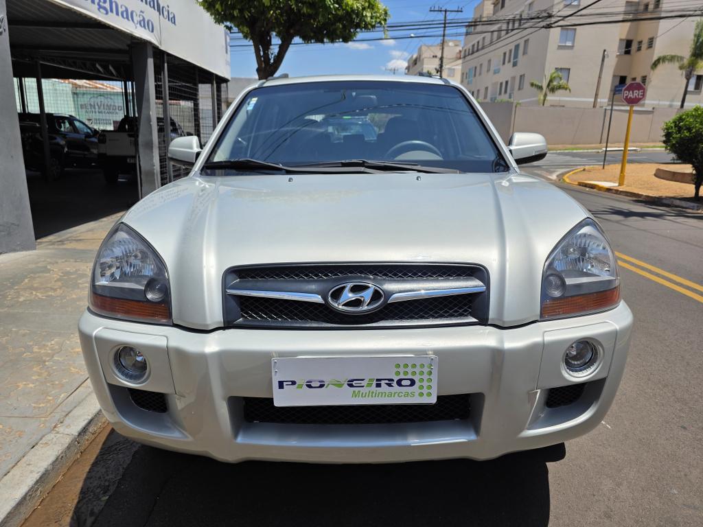 HYUNDAI Tucson - Foto
