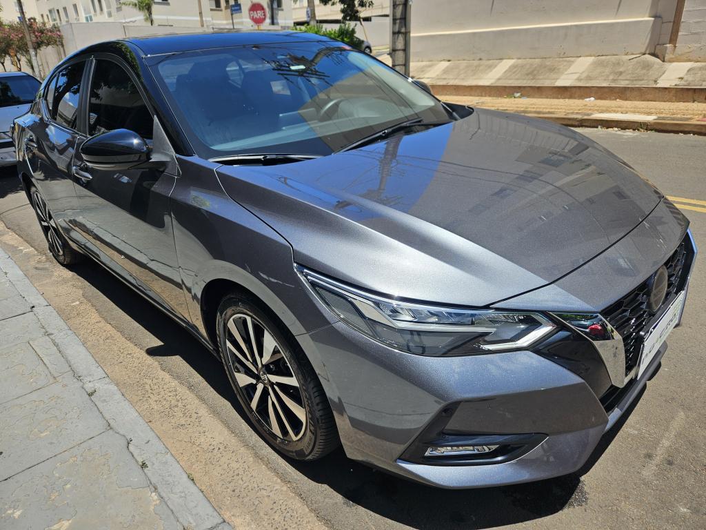 NISSAN Sentra - Foto