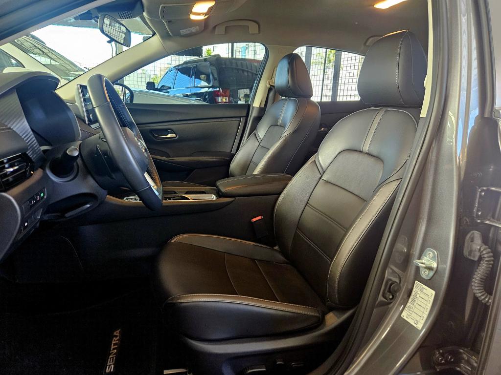 NISSAN Sentra - Foto