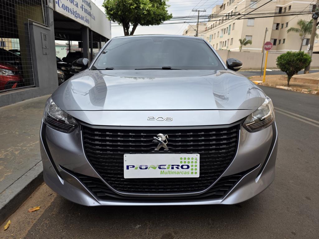 PEUGEOT 208 - Foto