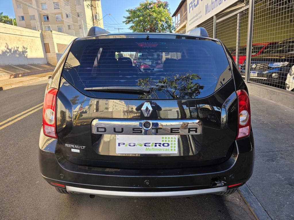 RENAULT Duster - Foto