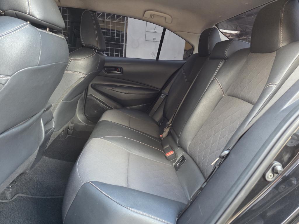 TOYOTA Corolla - Foto