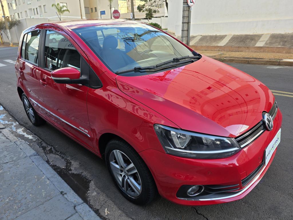 VOLKSWAGEN Fox - Foto