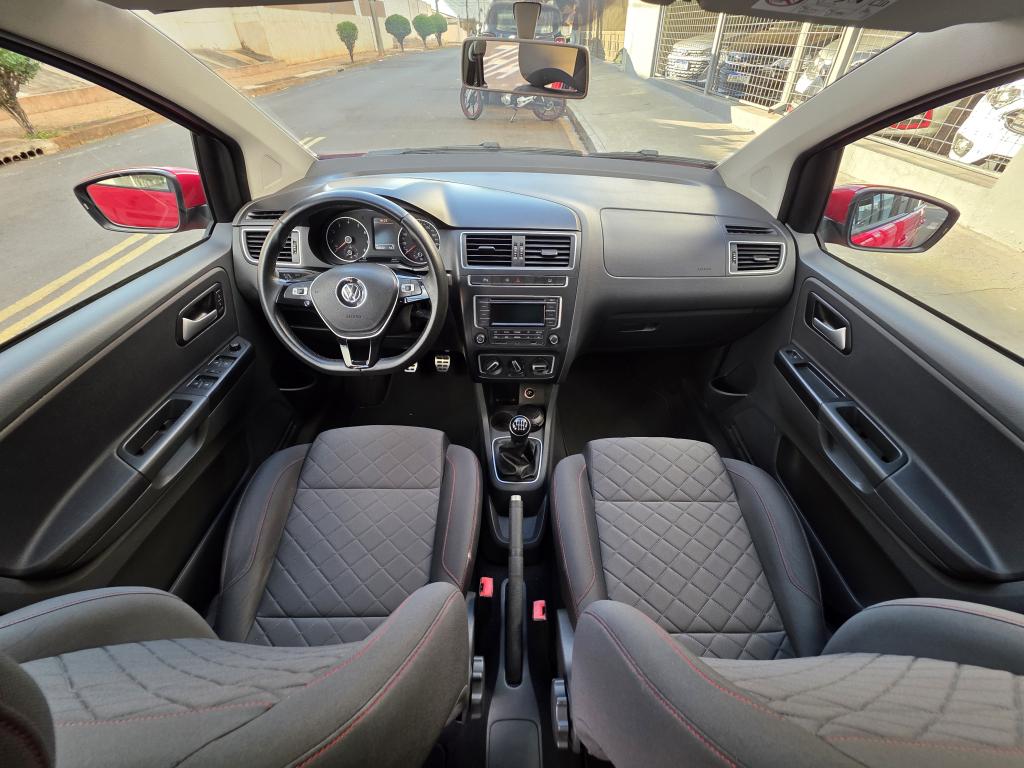 VOLKSWAGEN Fox - Foto