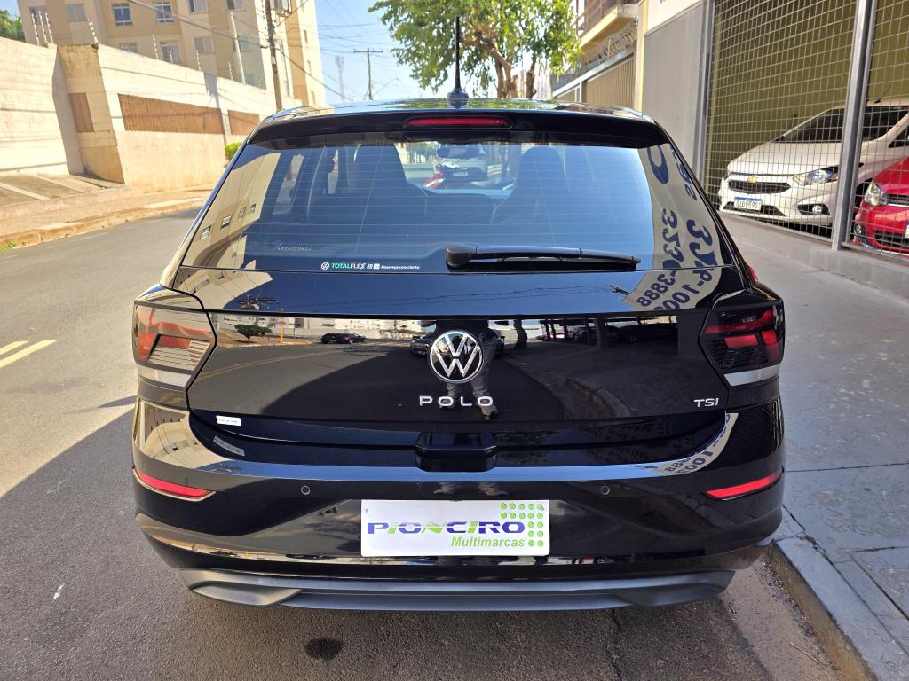 VOLKSWAGEN Polo Hatch - Foto