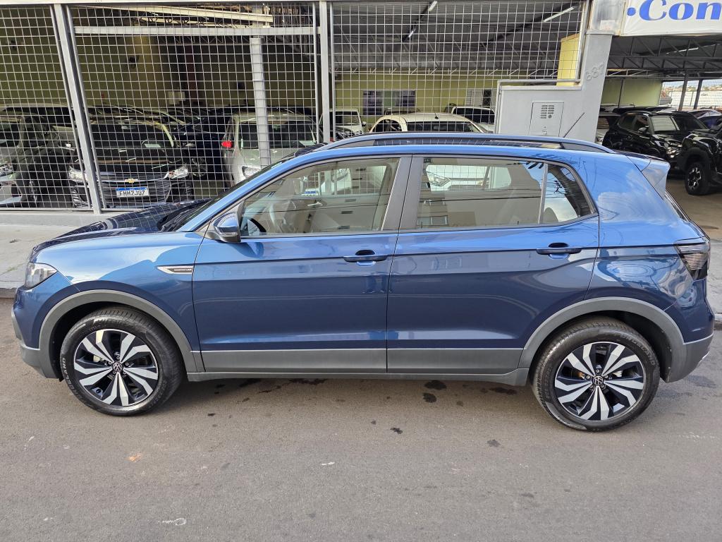 VOLKSWAGEN T-Cross - Foto