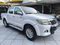 TOYOTA Hilux Caminhonete 2.7 16V 4P SR FLEX CABINE DUPLA AUTOMTICO