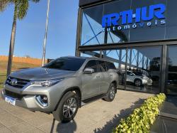 TOYOTA Hilux SW4 2.8 16V 4P SRX 4X4 7 LUGARES TURBO DIESEL AUTOMTICO