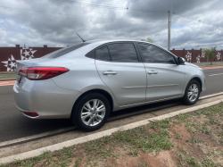 TOYOTA Yaris Sedan 1.5 16V 4P FLEX XL MULTIDRIVE AUTOMTICO CVT
