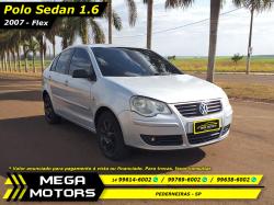 VOLKSWAGEN Polo Sedan 1.6 4P FLEX