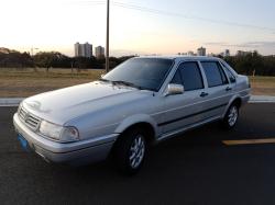 VOLKSWAGEN Santana 2.0 4P GL