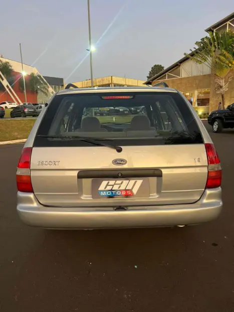 FORD Escort 1.6 16V GL, Foto 9