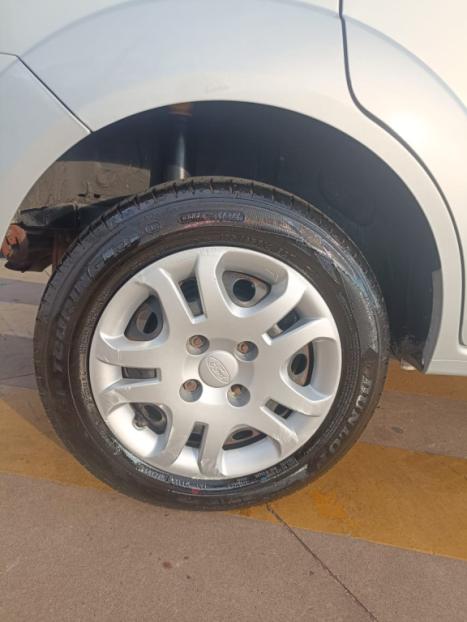 FORD Fiesta Hatch 1.0 4P FLEX, Foto 11