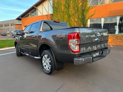 FORD Ranger 3.2 20V XLT 4X4 CABINE DUPLA TURBO DIESEL AUTOMTICO, Foto 4