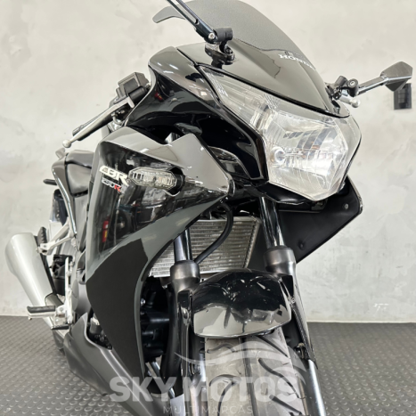HONDA CBR 250 R, Foto 5