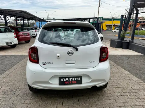 NISSAN March 1.6 16V 4P SV FLEX AUTOMTICO CVT, Foto 2