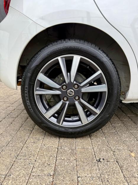 NISSAN March 1.6 16V 4P SV FLEX AUTOMTICO CVT, Foto 15