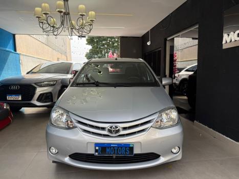 TOYOTA Etios Hatch 1.3 16V 4P FLEX XS, Foto 1