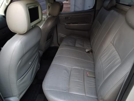 TOYOTA Hilux Caminhonete 3.0 4P 4X4 SRV TURBO DIESEL CABINE DUPLA, Foto 9