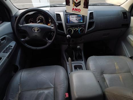 TOYOTA Hilux Caminhonete 3.0 4P 4X4 SRV TURBO DIESEL CABINE DUPLA, Foto 10