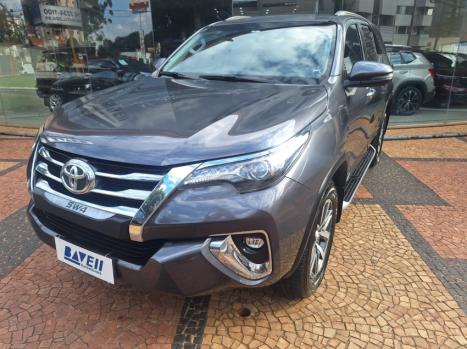 TOYOTA Hilux SW4 2.8 4P SRX 4X4 TURBO DIESEL AUTOMTICO, Foto 1