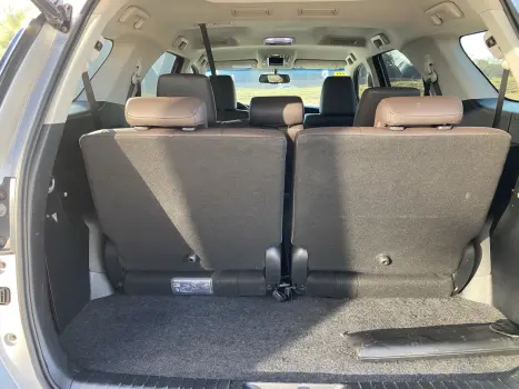 TOYOTA Hilux SW4 2.8 16V 4P SRX 4X4 7 LUGARES TURBO DIESEL AUTOMTICO, Foto 13