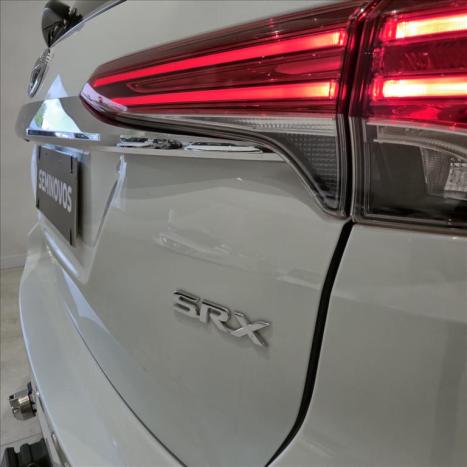 TOYOTA Hilux SW4 2.8 16V 4P SRX 4X4 7 LUGARES TURBO DIESEL AUTOMTICO, Foto 7