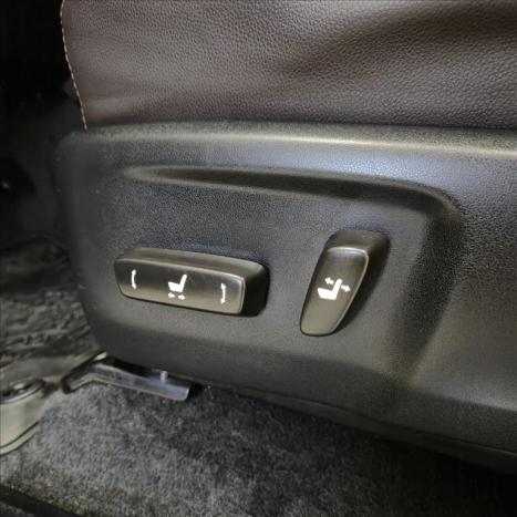 TOYOTA Hilux SW4 2.8 16V 4P SRX 4X4 7 LUGARES TURBO DIESEL AUTOMTICO, Foto 15