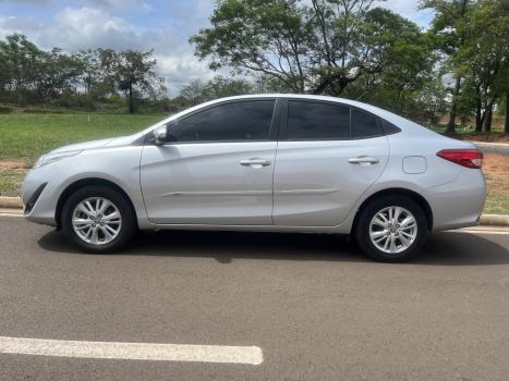 TOYOTA Yaris Sedan 1.5 16V 4P FLEX XL MULTIDRIVE AUTOMTICO CVT, Foto 4