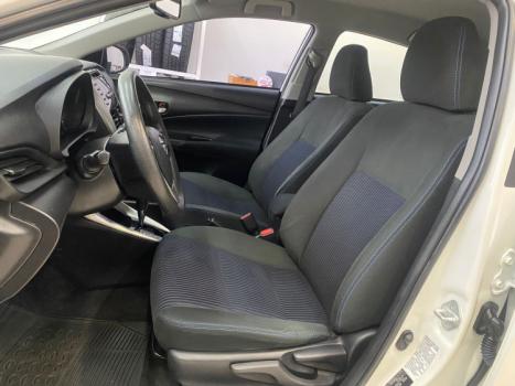 TOYOTA Yaris Sedan 1.5 16V 4P FLEX XL MULTIDRIVE AUTOMTICO CVT, Foto 8
