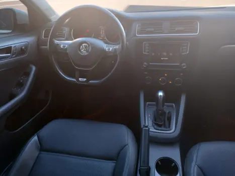 VOLKSWAGEN Jetta 1.4 16V 4P TSI CONFORTLINE AUTOMTICO, Foto 6