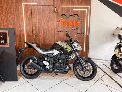 YAMAHA MT-03 300 ABS, Foto 1