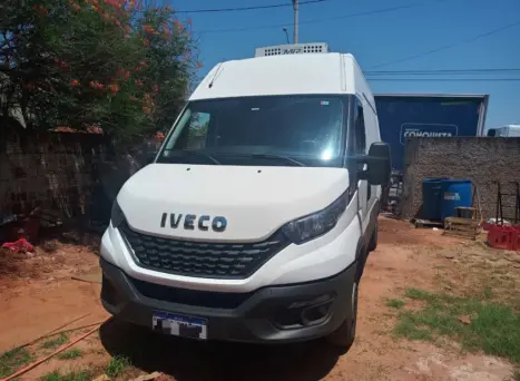 IVECO Daily 2.3 HPI DIESEL 30S13 CHASSI, Foto 9