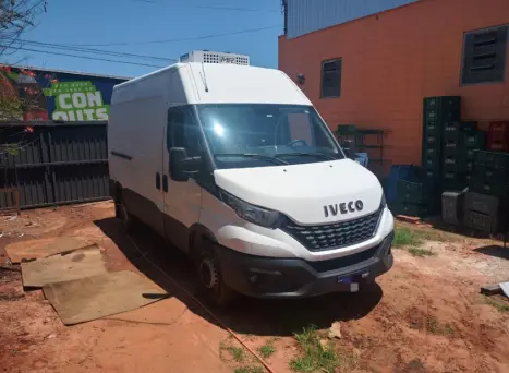 IVECO Daily 2.3 HPI DIESEL 30S13 CHASSI, Foto 1