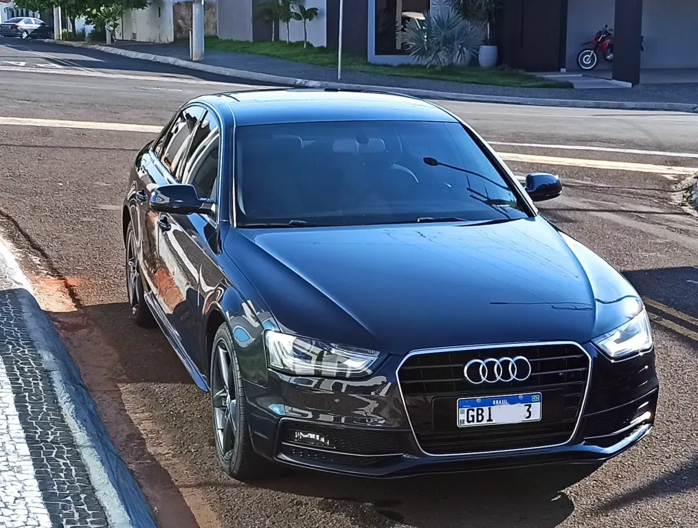 Audi a4 1.8 4p Tfsi Attraction Multitronic Automático 2016
