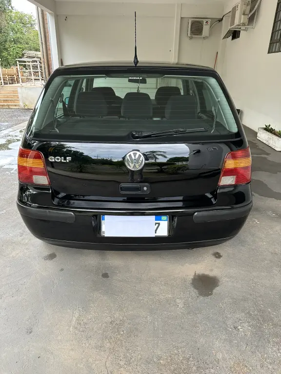 Volkswagen golf 1.6 4p 2002