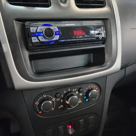 RENAULT Sandero 1.0 12V 4P FLEX SCE AUTHENTIQUE, Foto 8