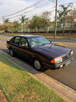 VOLKSWAGEN Santana 2.0 4P GL