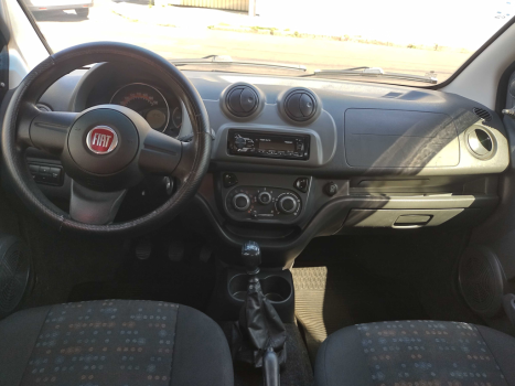 FIAT Uno 1.0 4P FLEX EVO VIVACE CELEBRATION, Foto 5