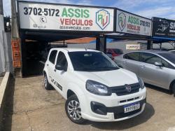 FIAT Uno 1.0 4P FLEX ATTRACTIVE