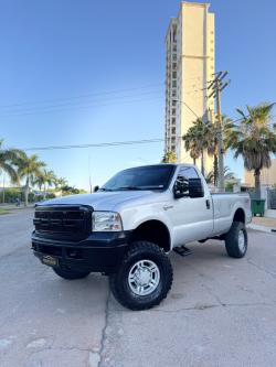 FORD F-250 3.9 XLT 4X4 CABINE SIMPLES DIESEL