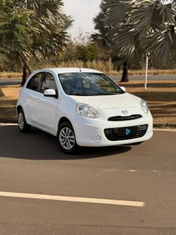 NISSAN March 1.0 12V 4P S FLEX