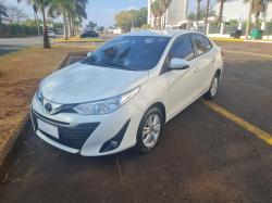 TOYOTA Yaris Sedan 1.5 16V 4P FLEX XL MULTIDRIVE AUTOMTICO CVT